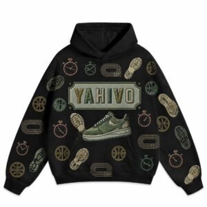 YAHIVO motorsport patterned black hoodie